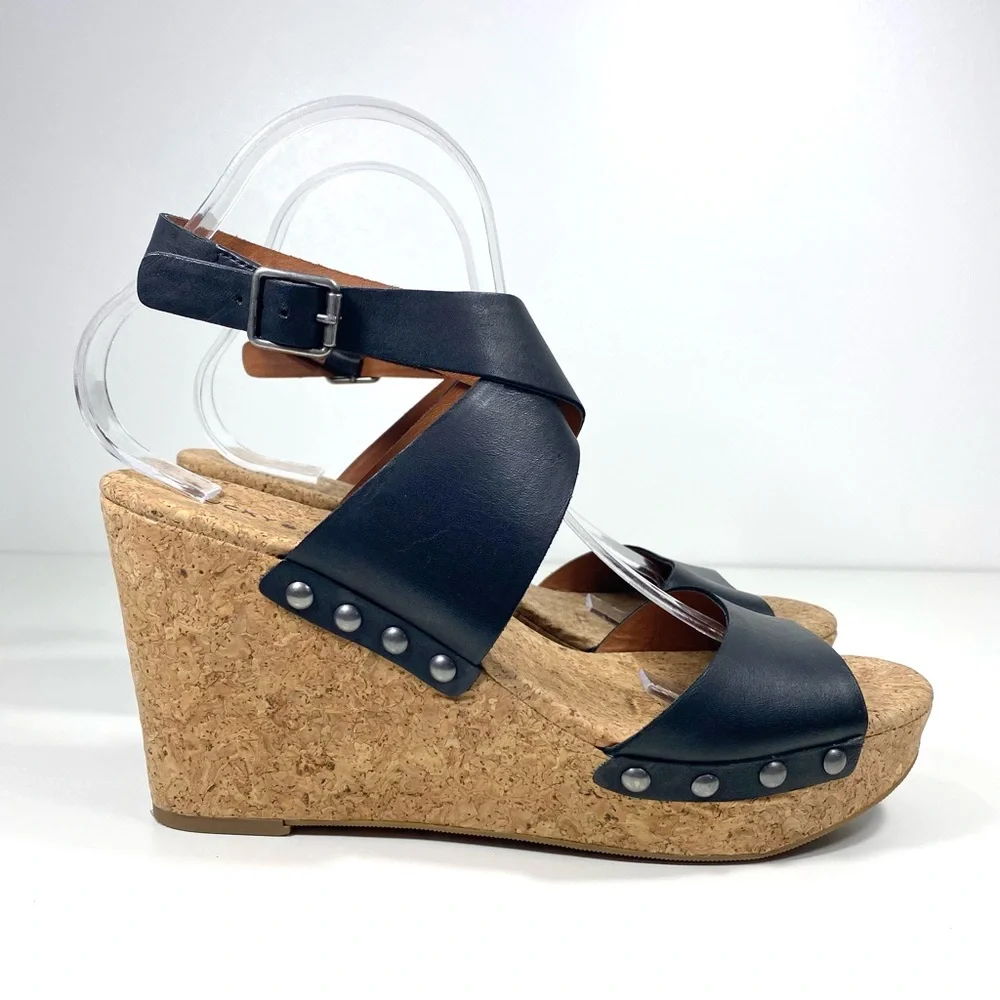 Lucky Brand Missy Black Leather Strappy Studded Cork Platform Wedge Sandals 10